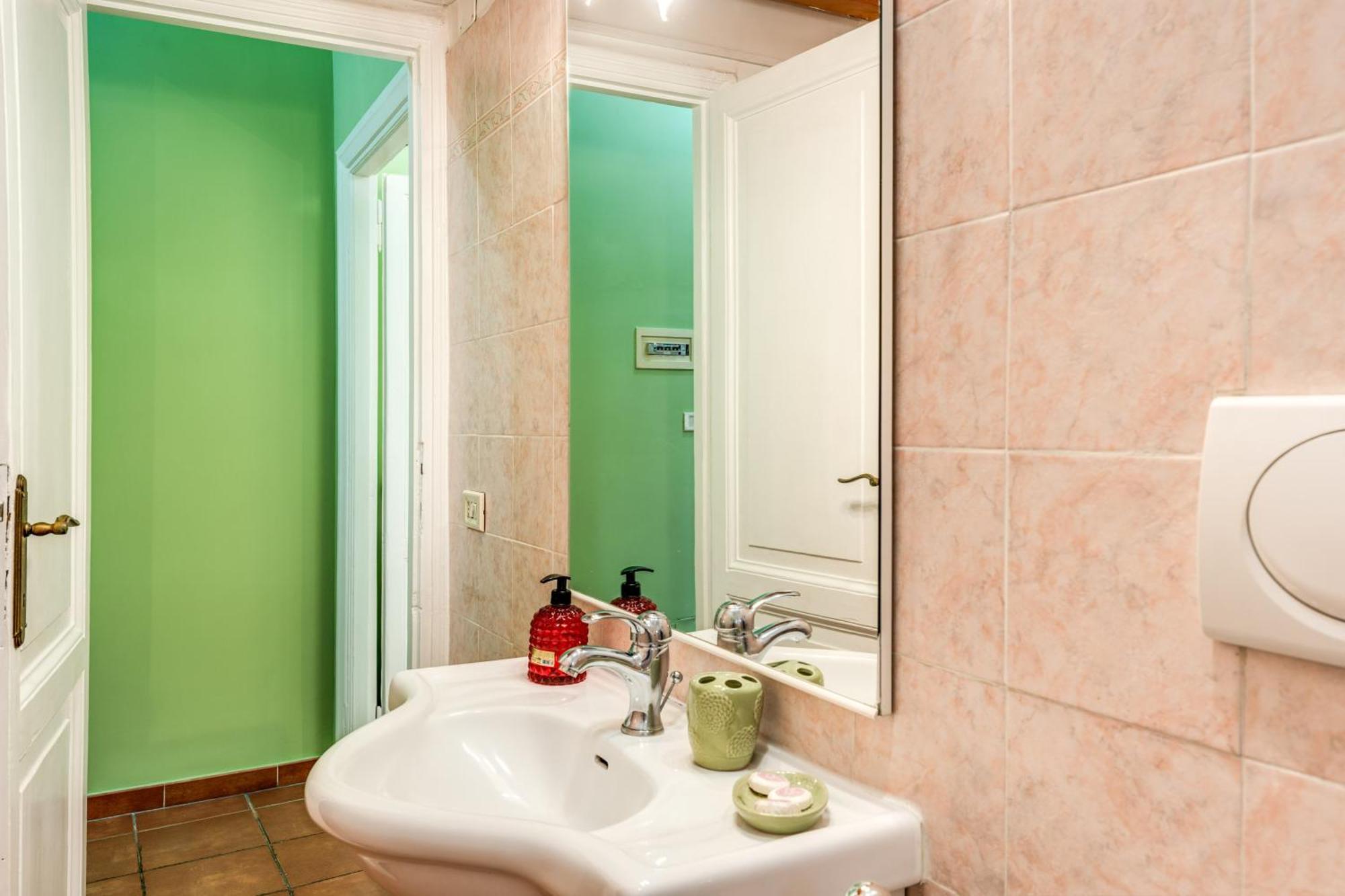 Lovely Flat In Testaccio Rome Bagian luar foto